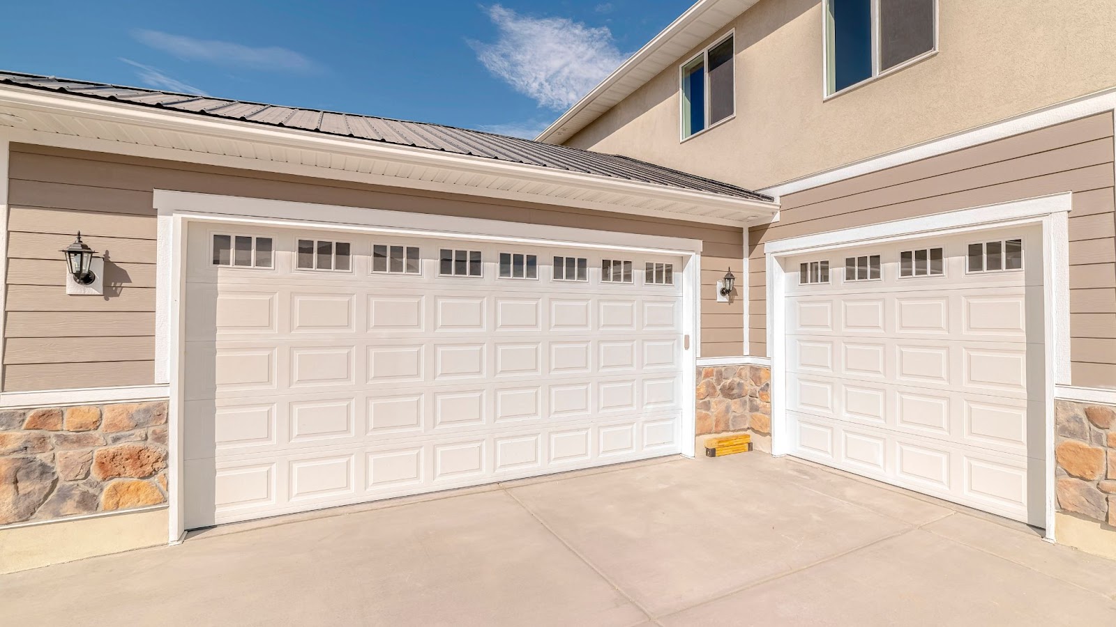 Upgrade your Denver home with expert garage door installation services. Improve curb appeal with a new door.