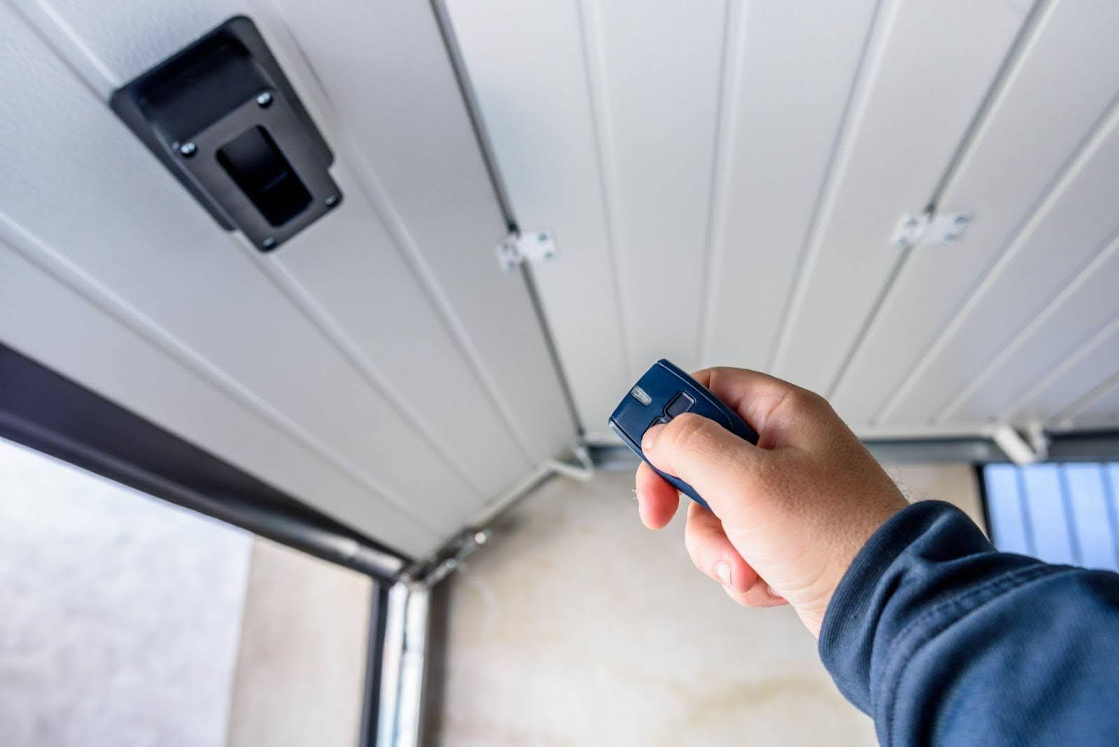 Emergency Garage Door Repair: What to Do When Your Door Won’t Open